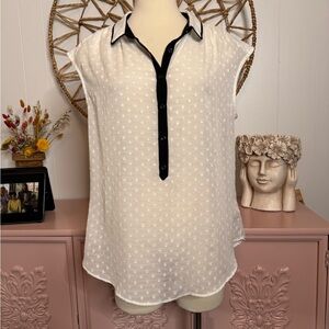 EDME & ESYLLTE SIZE‎ 12 Elegant White Polka Dot Blouse with Black Trim